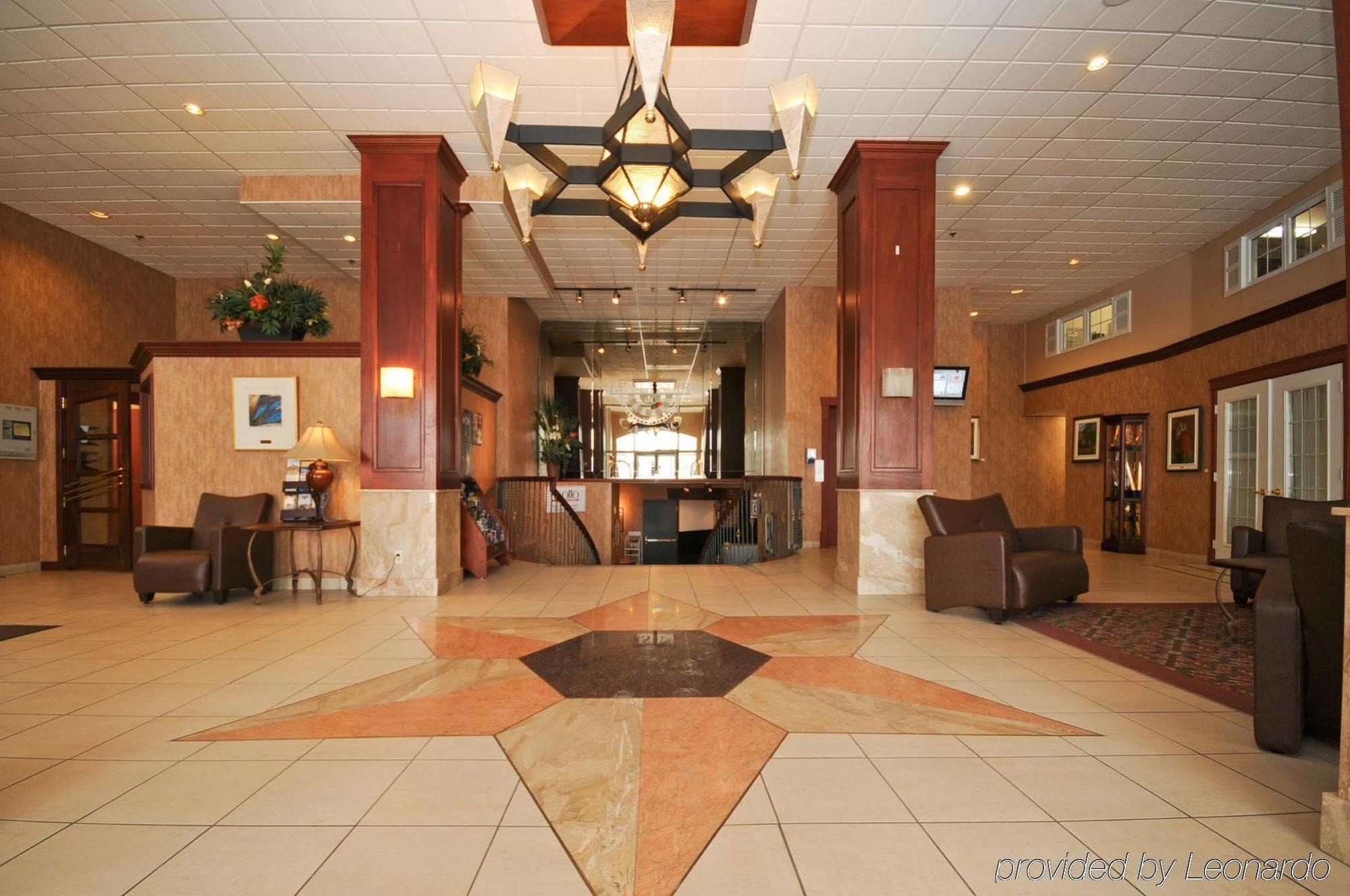 Ramada Plaza By Wyndham Gatineau/Manoir Du Casino Hotel Exterior foto